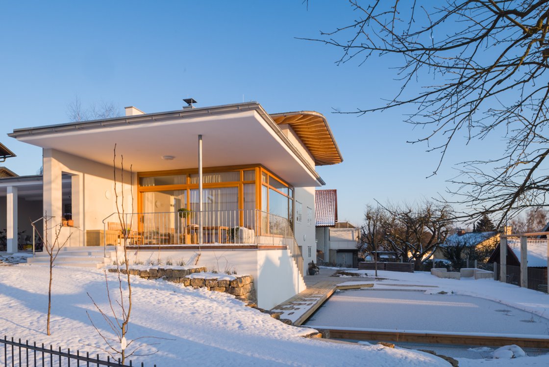 Westansicht nach dem Umbau © Renate Schrattenecker-Fischer